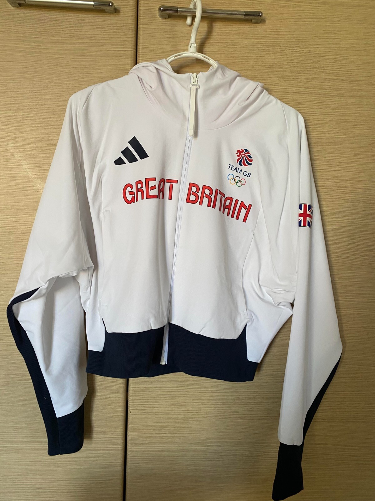 Pre-owned Adidas Originals Great Britain Olympic Podium Jacket Adidas Women's Size: Xs In White
