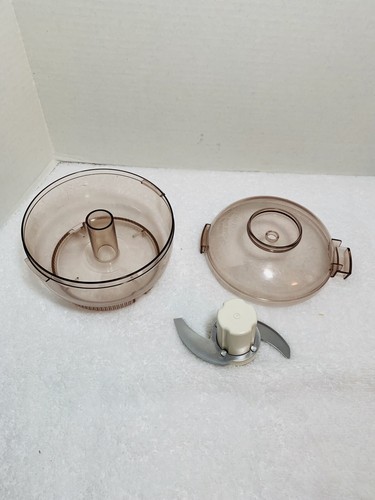 Sunbeam Oskar Food Processor Chopper Blender 14081 MADE IN FRANCE w/ accessories