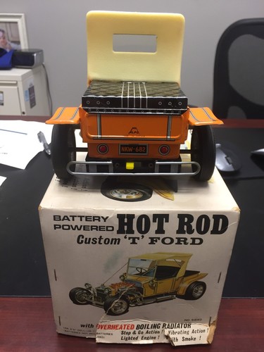 Vintage Alps Hot Rod Ford Custom Model T Roadster Japan Tin Battery Car with box