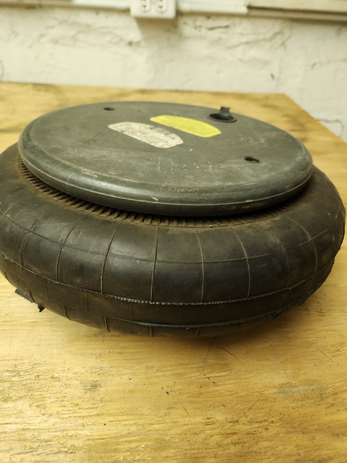 Firestone W01-358-7043 Single Convoluted Air Spring/ 1B12