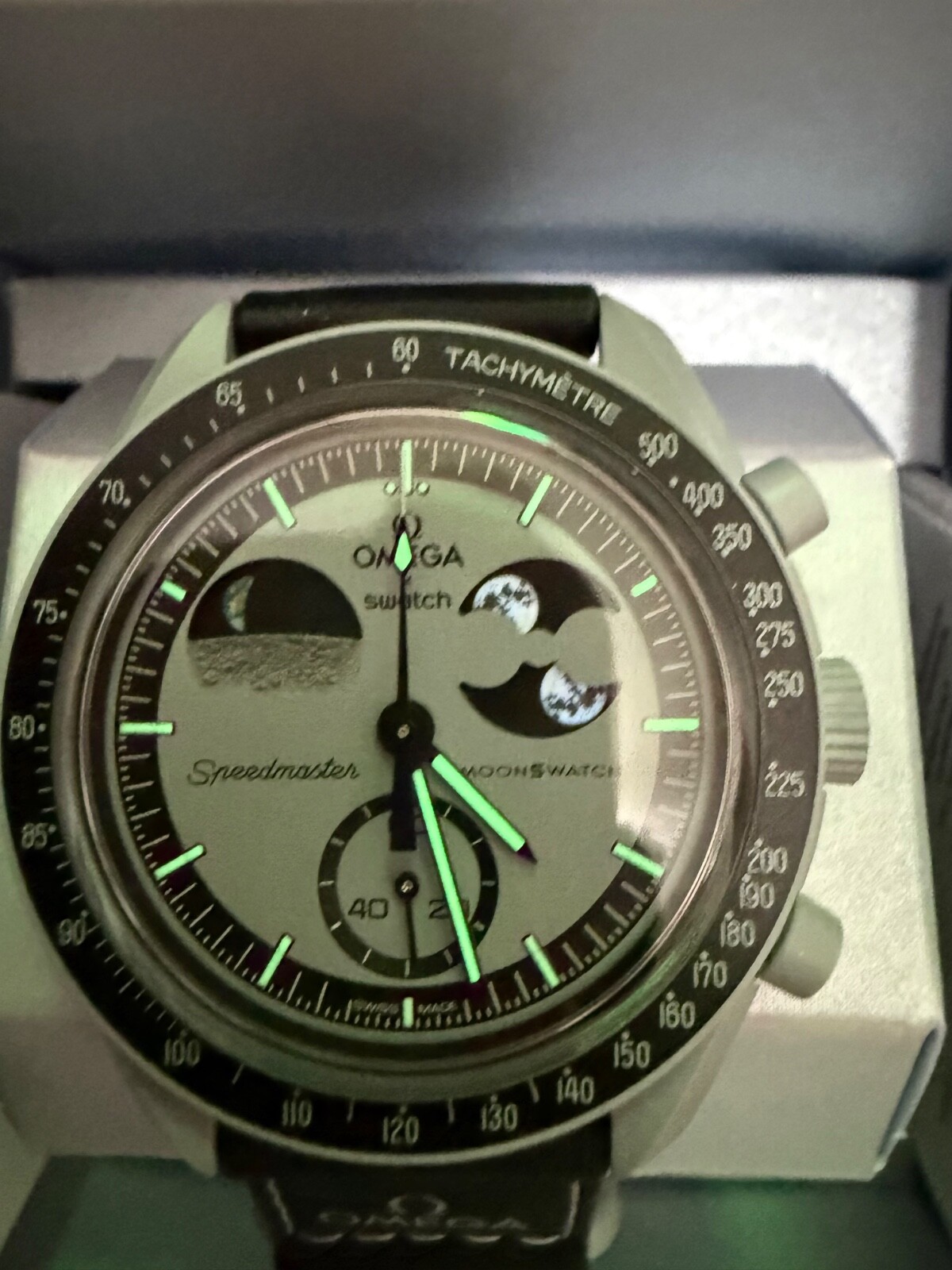 Swatch x Omega Bioceramic Mission To Earthphase Moonswatch Swatch x Omega Bioceramic Mission To Earthphase Moonswatch