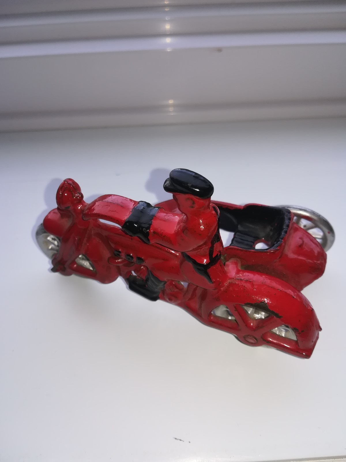 TOY MOTOCYCLE SIDE CAR ANTIQUE ORIGINAL CAST IRON (COOP)