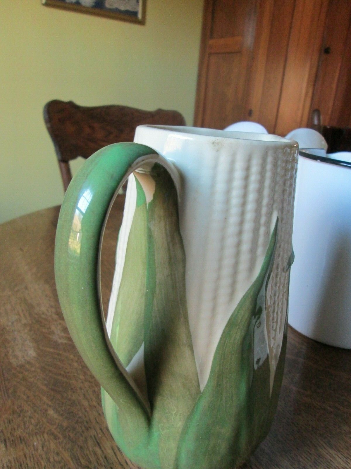 Vintage Shawnee Pottery White & Green Corn King #71 Tall Water Pitcher