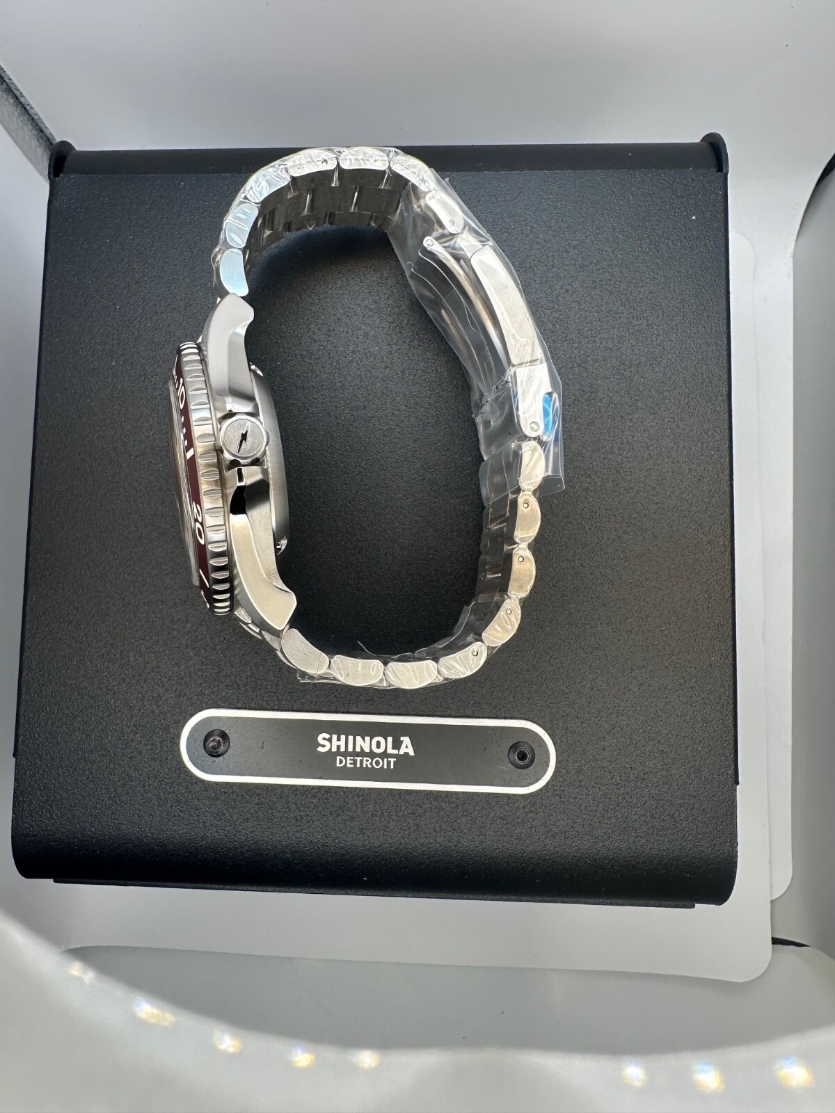 Pre-owned Shinola The Lava Lake Monster Automatic 43mm Red Dial Titanium Watch S0120291080
