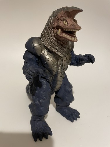 Купить Игрушка-монстр, годзилла Bandai Ultraman Ultra Kaiju Monster ...