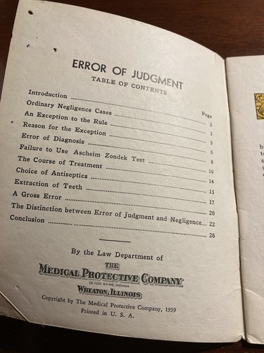 The Doctor and The Law Error of Judgment Volume 6 No. 1 1939 1930s Booklet
