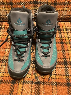 Vasque Womens 10M Green Coldspark UltraDry Waterproof Mid Lace Up