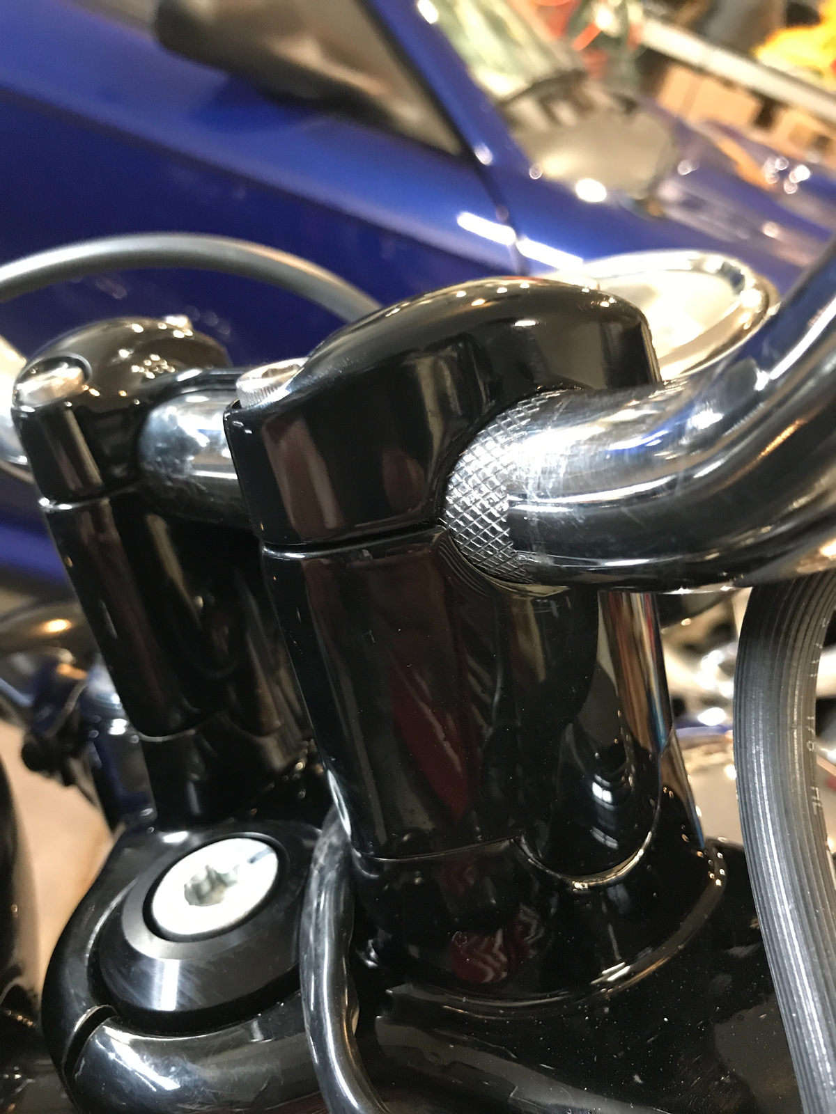 LA Choppers Handlebar Riser Extensions HarleyDavidson Roadster