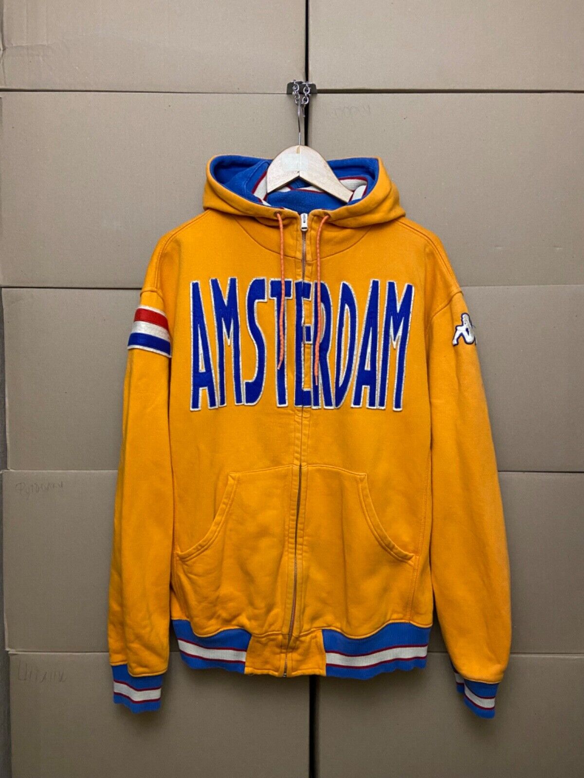 KAPPA AMSTERDAM NETHERLAND VINTAGE SOCCER FOOTBALL ZIP UP KAPPA AMSTERDAM NETHERLAND VINTAGE SOCCER FOOTBALL ZIP UP