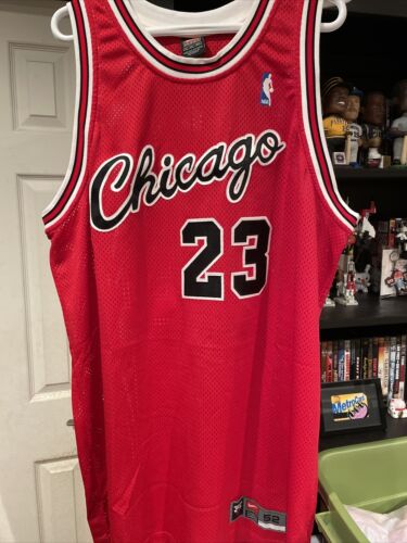 Nike Authentic Michael Jordan Chicago Bulls Jersey Size 52