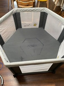 veebee continental playpen