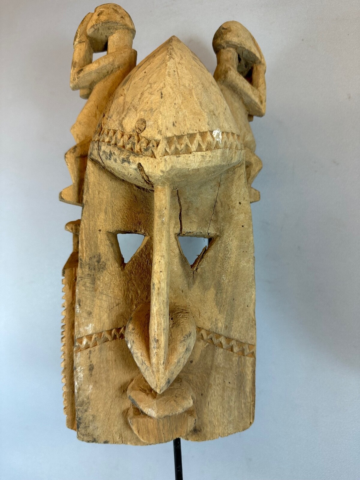 洋書 Masques Dogons Dogon Tribe Painted Mask | African Angel Art