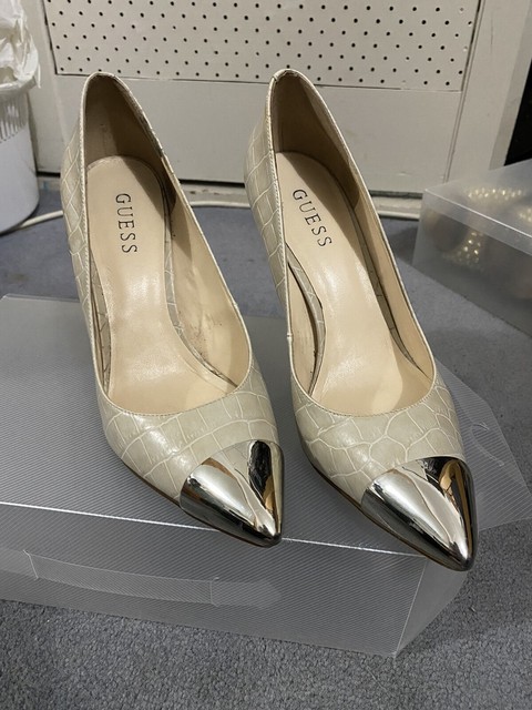 guess women's high heel shoes