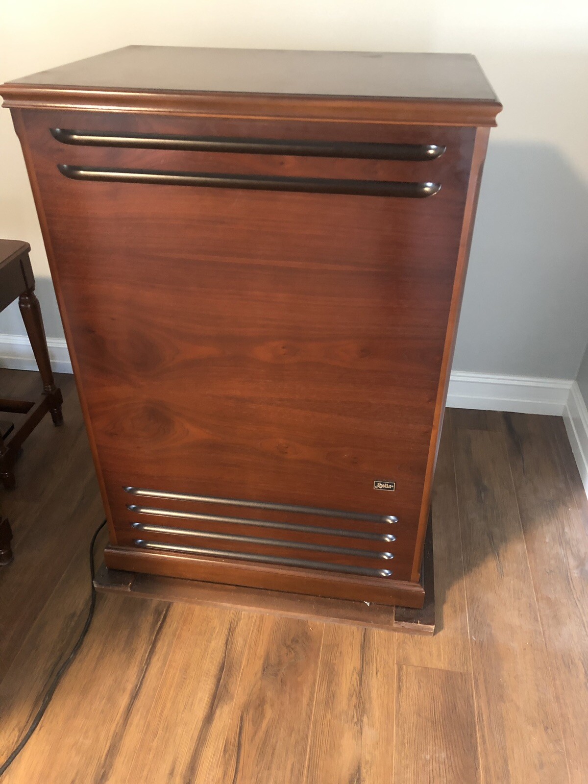 Hammond B-3 Organ NEW MK2 Model With Pair Of 122 Leslie Speakers