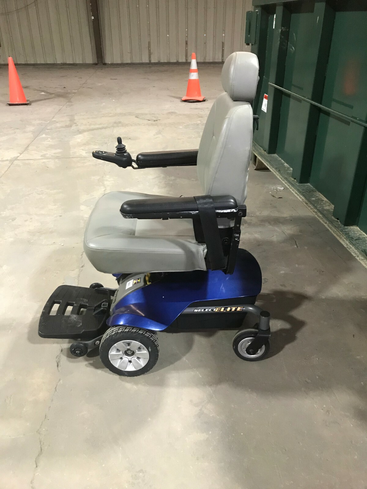 Electric Jazzy Select Elite Wheelchair