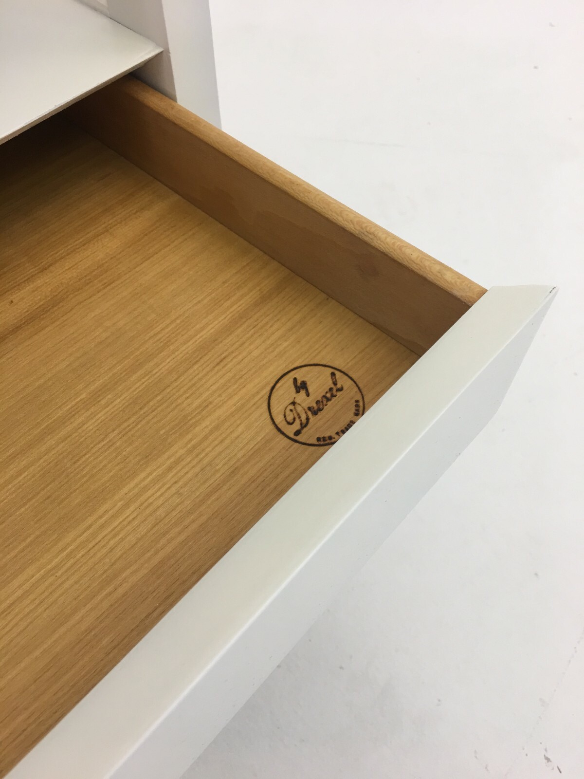 hallway entry table lamp Edward Wormley Drexel white vintage Mid Century Modern