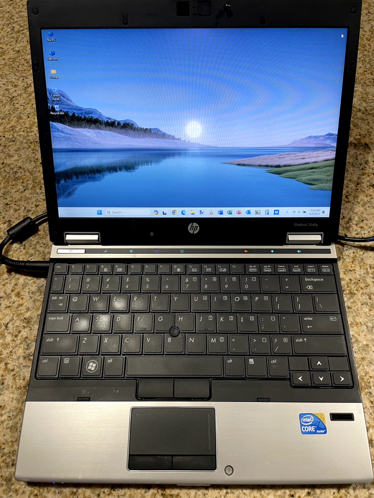 【ryo】HP EliteBook 2540p Core i7 8gb Hewlett Packard Elitebook 2540p Laptop Review | Gear Diary