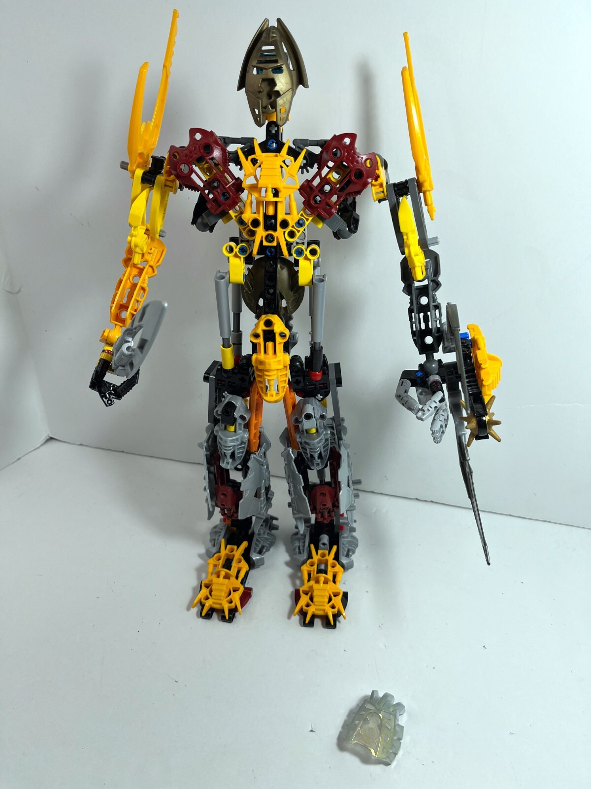 LEGO Bionicle: Toa Mata Nui 8998 (2009) Half Original with LEGO Bionicle: Toa Mata Nui 8998 (2009) Half Original with