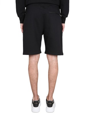 Pre-owned Alexander Mcqueen Bermuda Shorts With Graffiti Logo Print In White/black