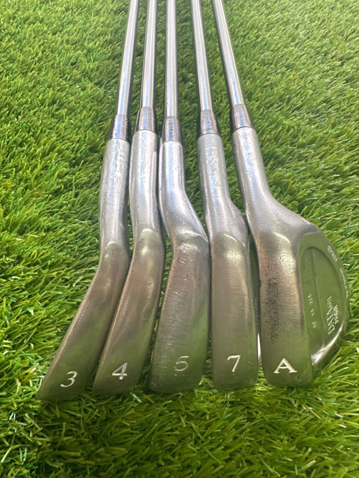 PRGR Data601 Iron Set 5pcs 3-5 7 Aw M-40 SR-Flex Right Hand