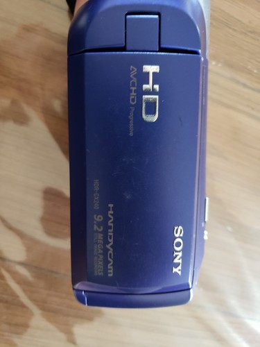 SHIPS FAST GREAT CONDITION CAMERA ONLY Sony Handycam HDR-CX240 Digital Camcorder