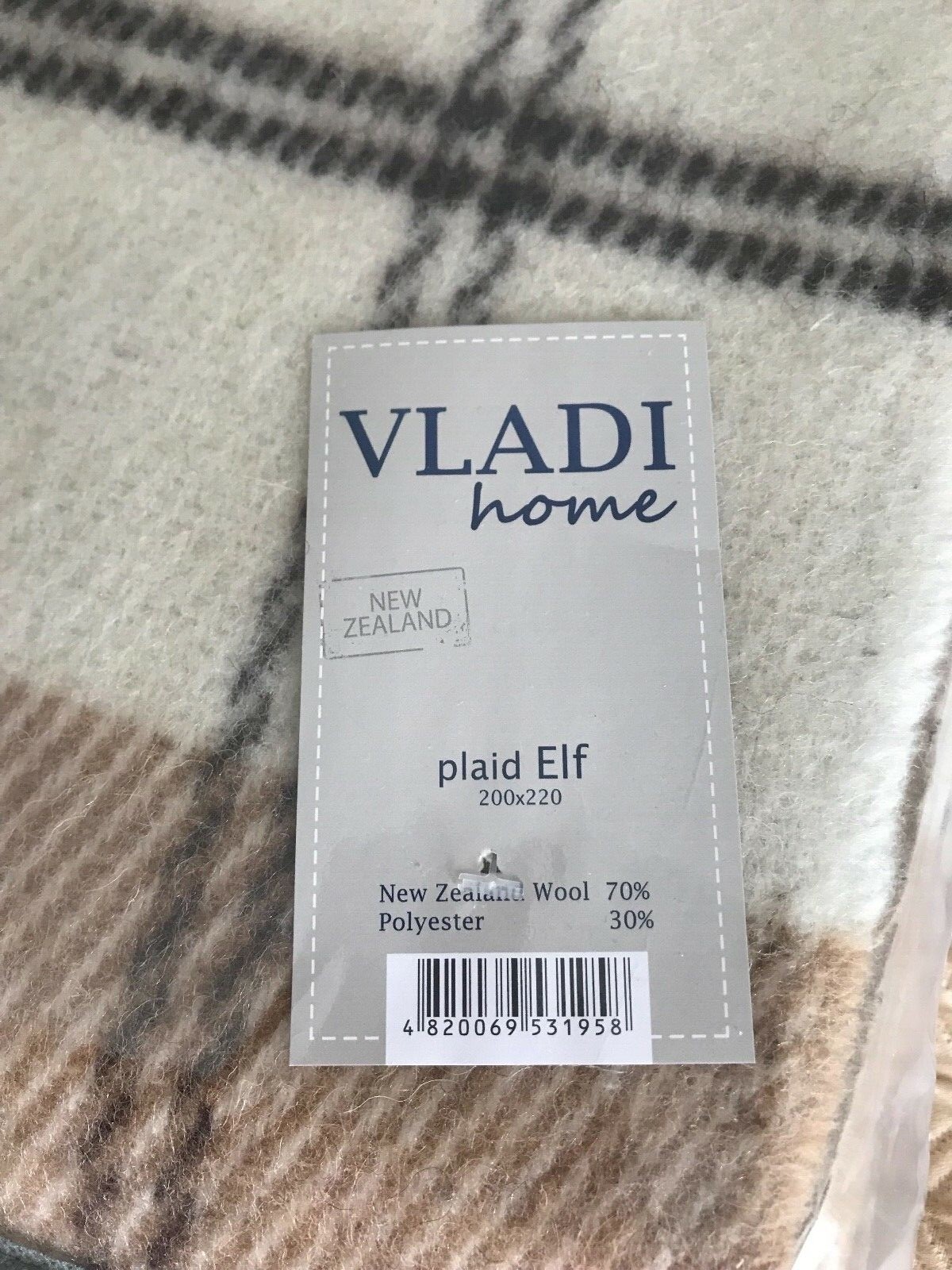 Throw/Blanket Wool New Zealand new 200 x 220 cm