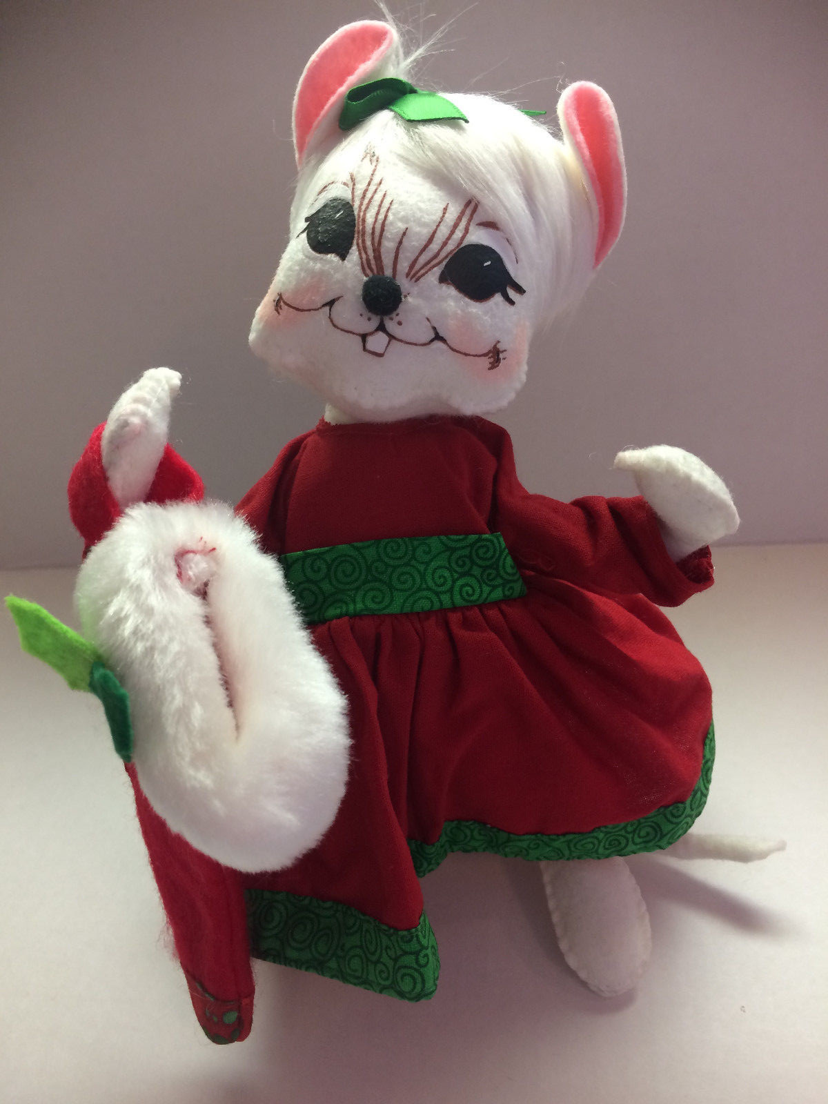 Annalee Doll Mouse Doll GIRL CHRISTMAS MOUSE WITH STOCKING 8
