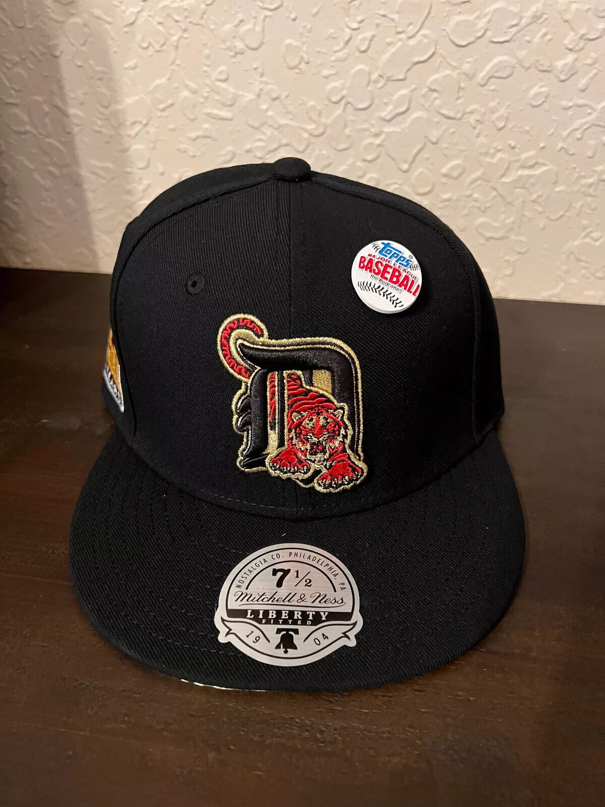 2023 Topps Lids Mitchell & Ness Detroit Tigers Black Hat 2023 Topps Lids Mitchell & Ness Detroit Tigers Black Hat