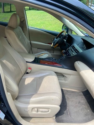 image 3 of interior