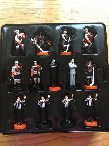 RARE NEW NHL Hockey Collectors Edition Chess Set Hand Crafted & Painted