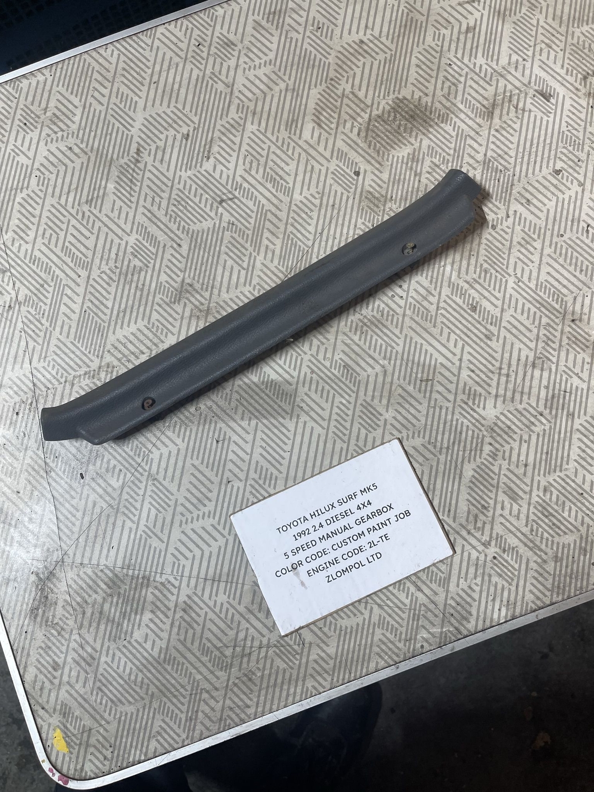 Toyota Hilux Surf Mk5 1992 - Near Side Rear Door Sill Trim 67918-89102