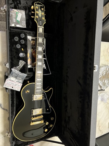 Epiphone Les Paul Custom Pro 2016 Seymour Duncan Pups, Kill Switch. Bucker Pro