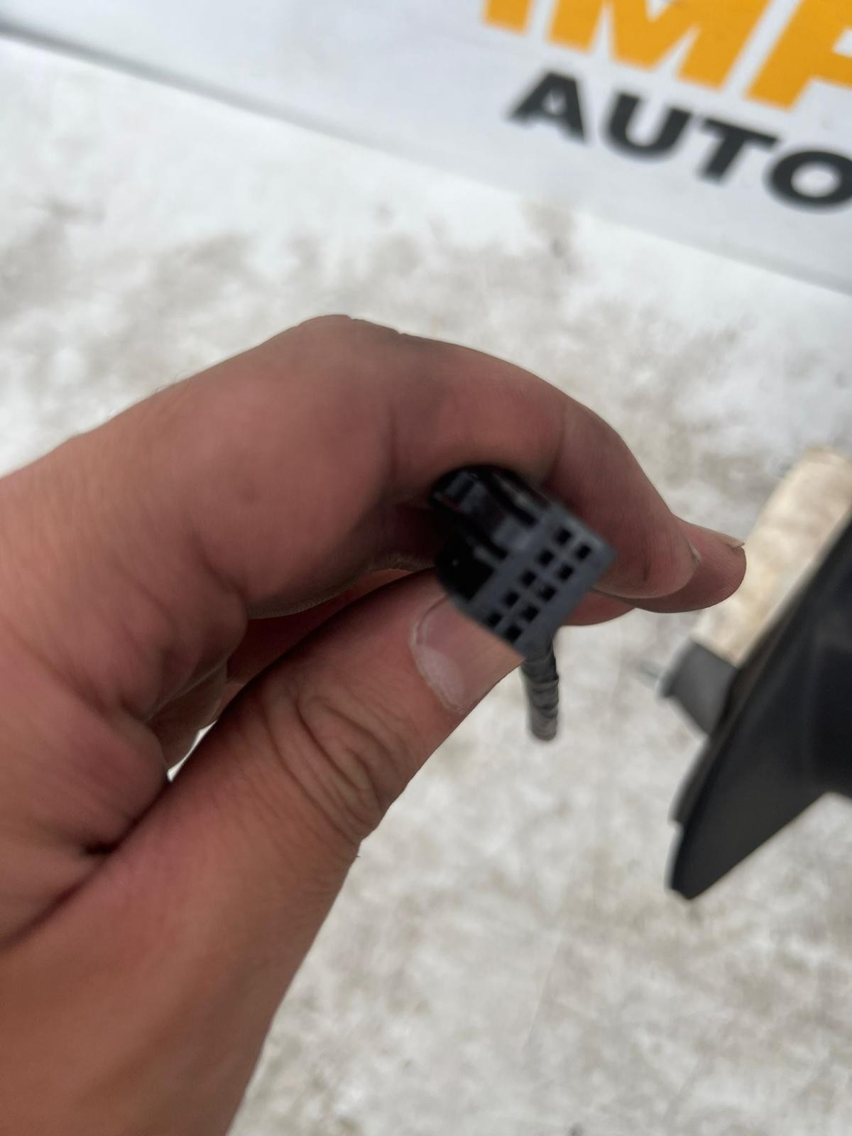 JEEP GRANDCHEROKEE WK 04/2013-12/2016 LEFT DOOR MIRROR WITH MEMORY AUTO DIM - thumbnail 4