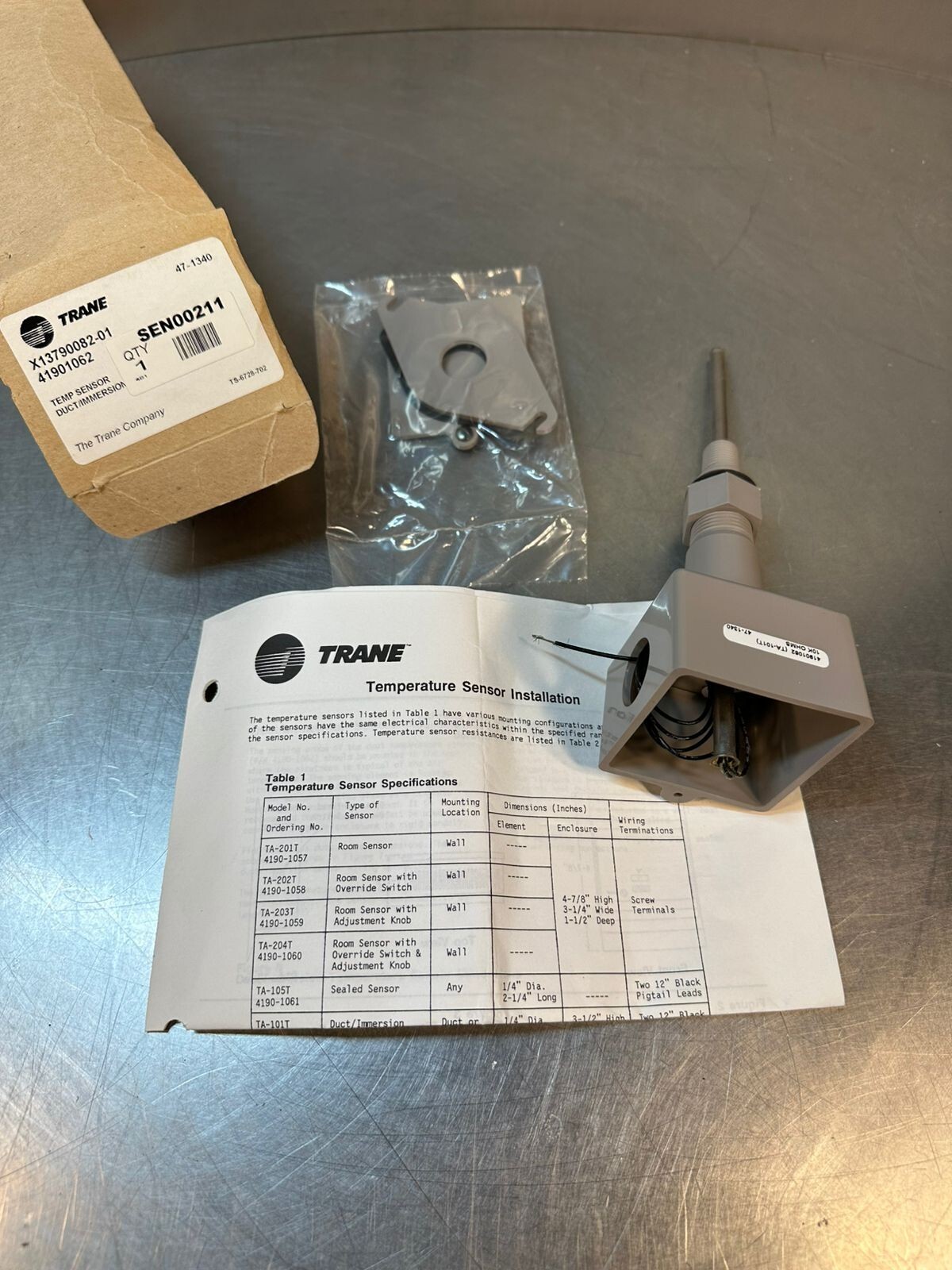 Trane SEN00211 TEMPERATURE SENSOR 41901062 10k OHMS 47-1340