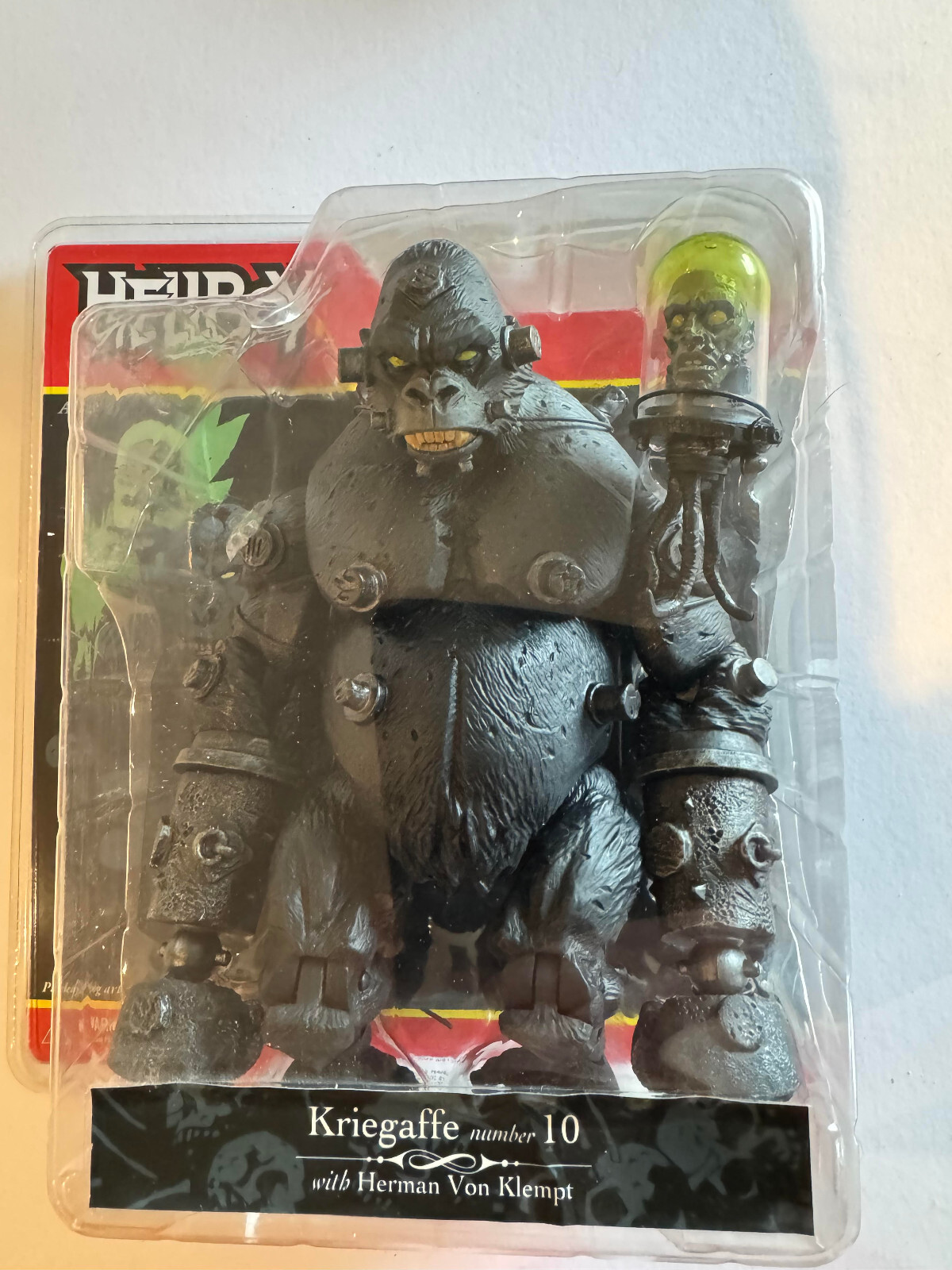 ヘルボーイクリークアフェKriegaffe number 10 メズコトイズ 2025年最新】ヘルボーイ MEZCOの人気アイテム - メルカリ