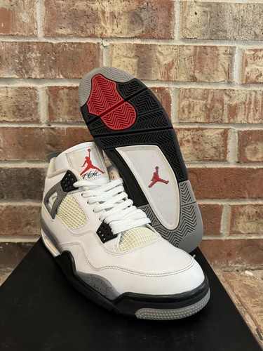 VNDS 11 Nike Air Jordan 4 Retro White Cement Tech Grey Fire VNDS 11 Nike Air Jordan 4 Retro White Cement Tech Grey Fire