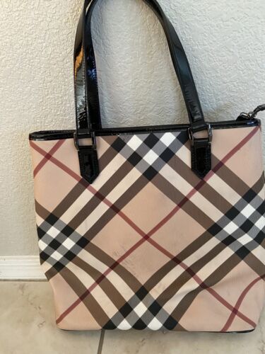 BURBERRYS Authentic Vintage Jacquard Nova Check Should Bag