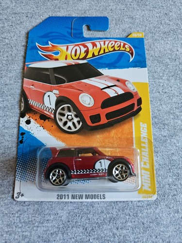 ミニカー Hot Wheels MINI CHALLENGE 2011 Amazon.com: 2011 Hot Wheels New Models Mini Cooper S
