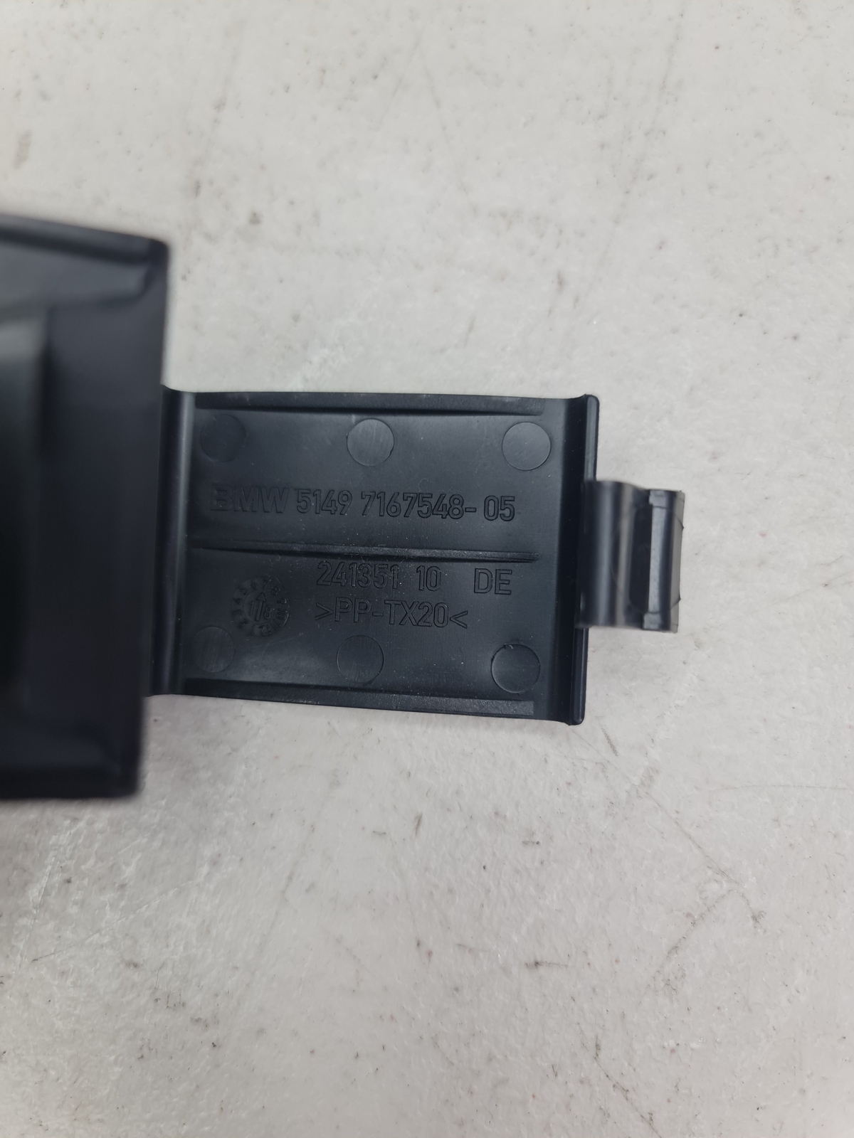 0 Bmw 2007-2020 51-49-7-167-548 51497167548 Bracket For Hazard Warn. Triangle image 4