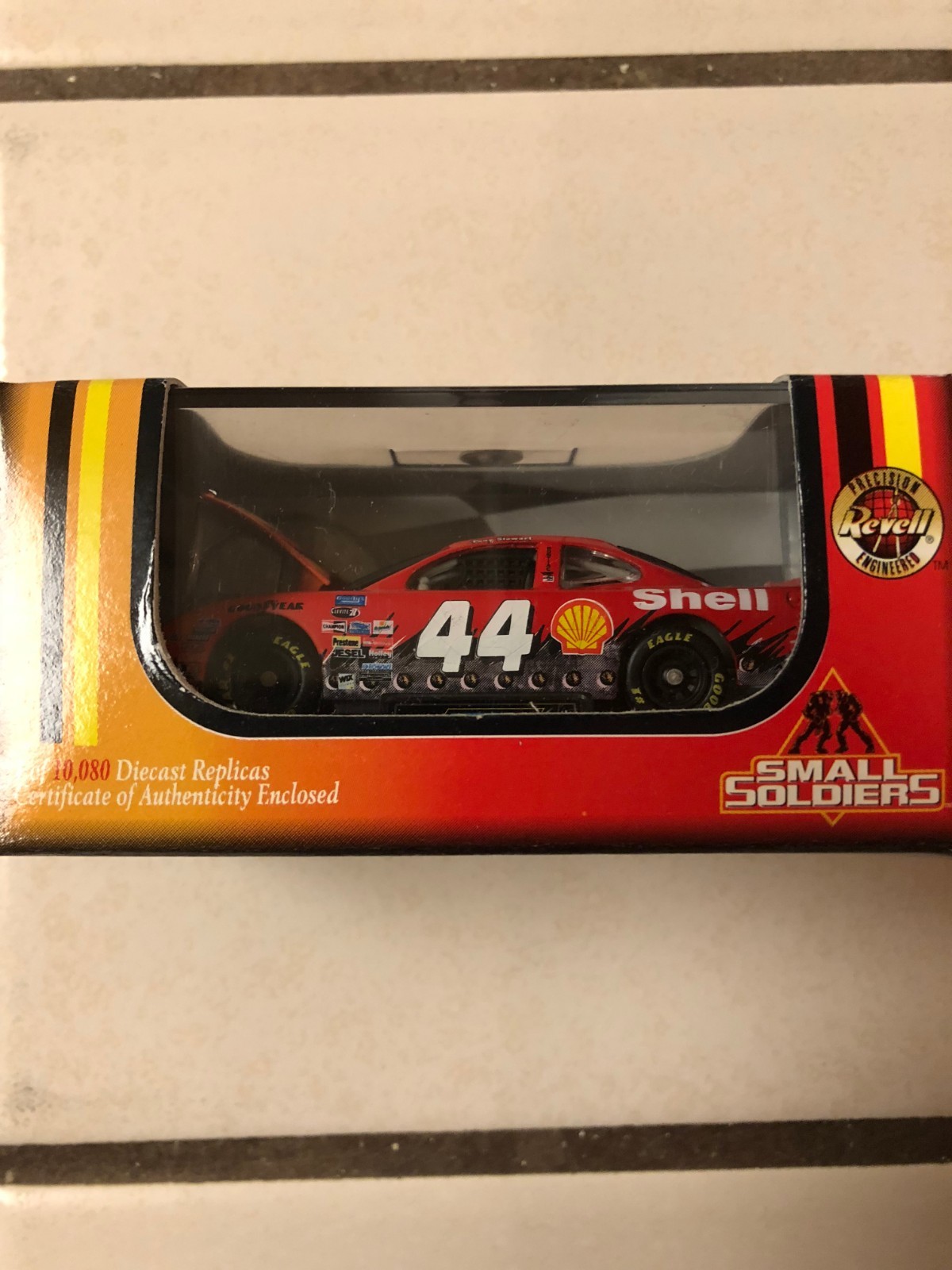 Revell 1/64 2 Car Lot - Tony Stewart #44 Small Soldiers & Earnhardt 3 Goodwrench