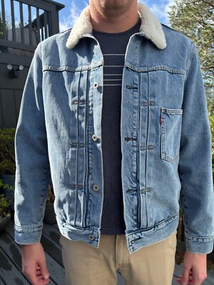 Levi's Premium Denim fleece-lined Sherpa Trucker Jacket - Medium jean jacket