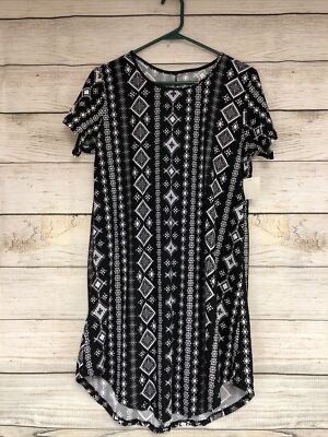 Bobbie Brooks Women Boho Midi Dress Medium NWT Geometric Pattern