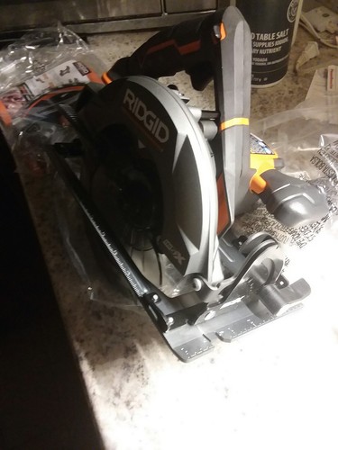 New Ridgid GEN5X 18 Volt Hyper Lithium 7-1/4