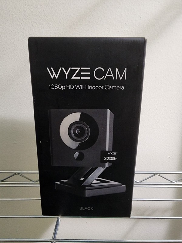 WYZE CAM 1080P HD WiFi Indoor Camera WYZEC2BKMSD32