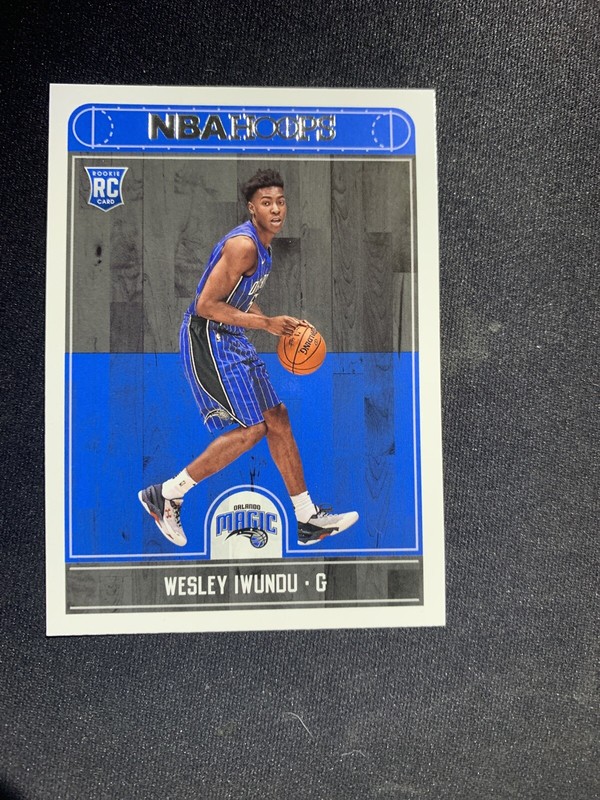 2017-18 Hoops Hot Signatures Rookies #30 Wesley Iwundu Auto Magic Basketball