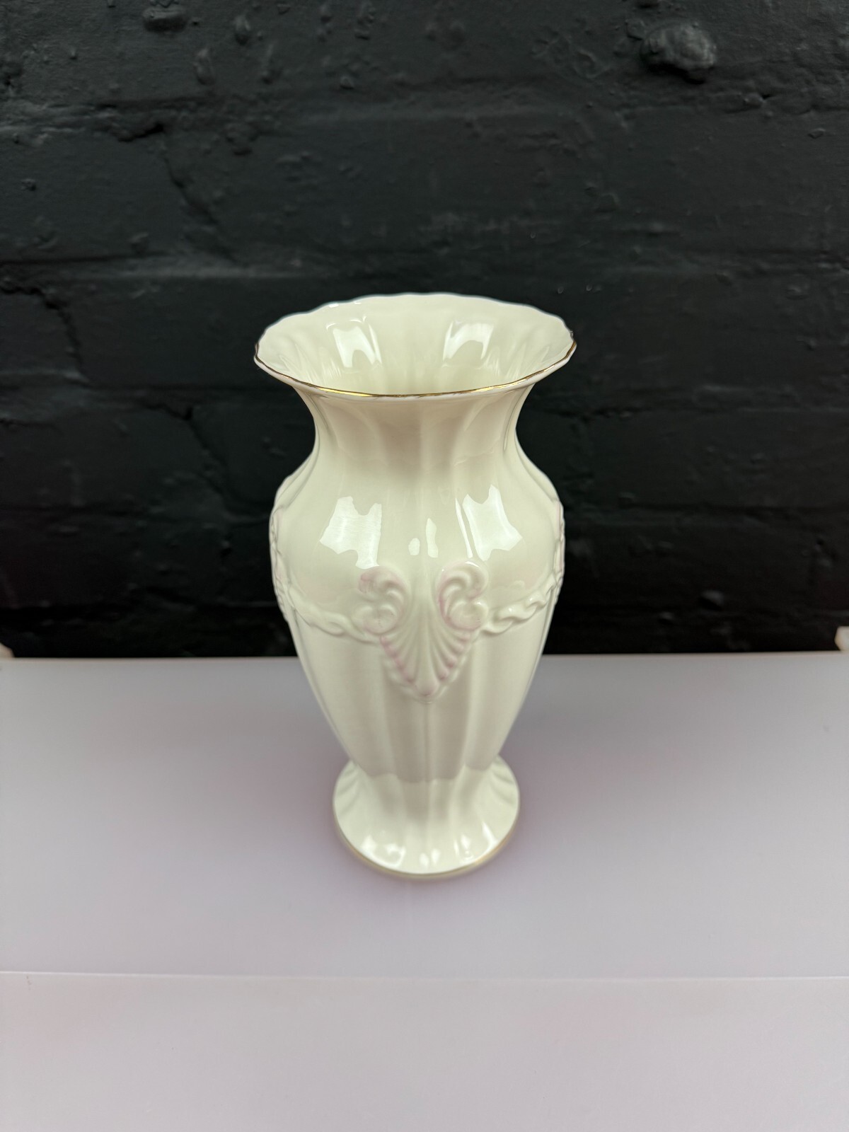 Belleek Georgian Shell Flower Vase 8.75" High