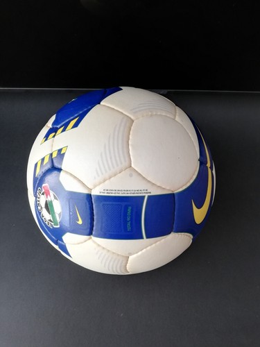 _12.JPG?set_id=880000500F