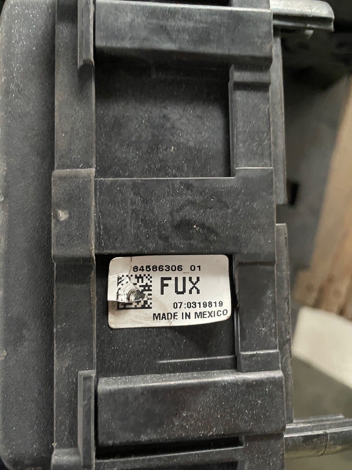 OEM Chevy Malibu 19-21 Factory Engine Fuse Box Relay Block Module 84586306