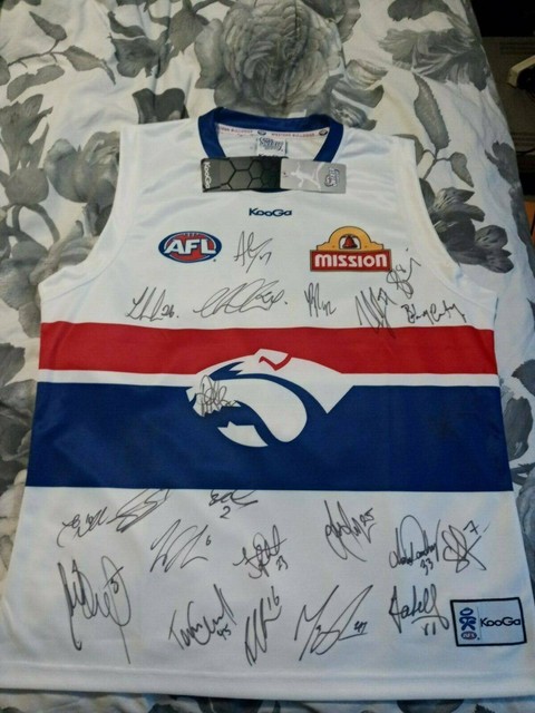 Western Bulldogs Signed Guernsey/Jumper/Jersey 2014/2016 ...