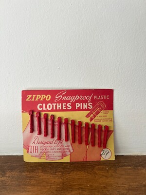  Zippo Snagproof Plastic Clothes Pin on Card - Columbus Plastics Products Unused